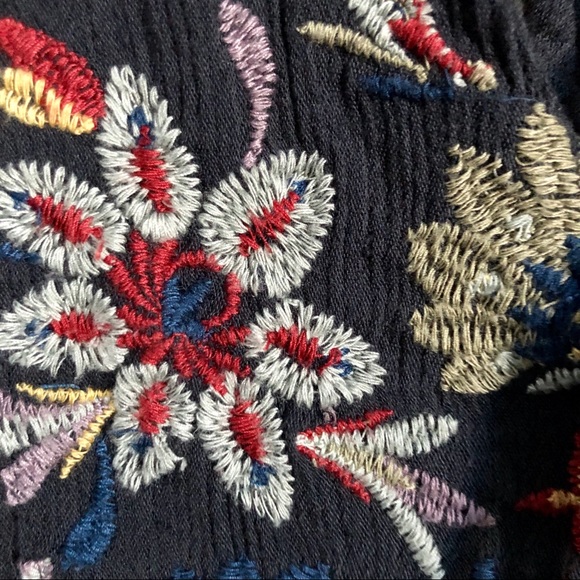 American Eagle Embroidered Boho Blouse - Picture 3 of 5